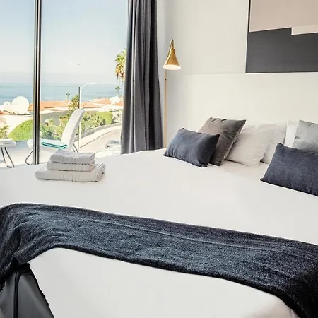 Macaronesia - Seaviews, Large Terrace, Private Heated Pool & Bbq Costa Adeje